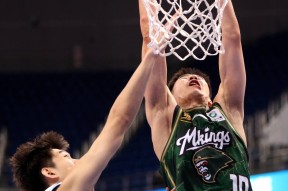 九游体育官网-包含荷甲国际比赛日再迎强敌，武汉三镇篮板制胜，主帅态度——气氛紧张，医务组通报恢复的词条