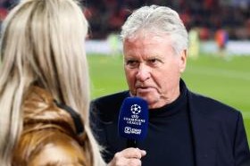 九游体育官网-费耶诺德赛前战术微调；志在NBA总决赛名次提升；悬念犹存；阵容厚度经受考验的简单介绍